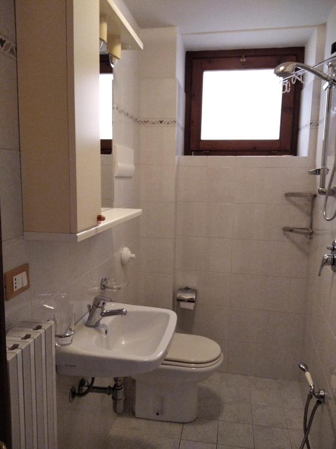 Il Giardino Di Laura Appartement Toscolano Maderno Buitenkant foto