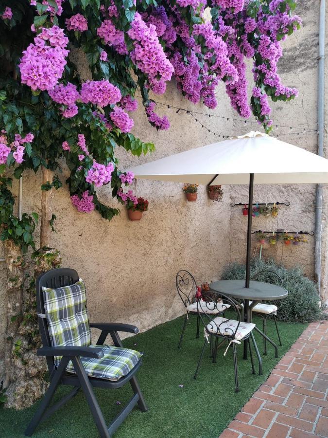 Il Giardino Di Laura Appartement Toscolano Maderno Buitenkant foto