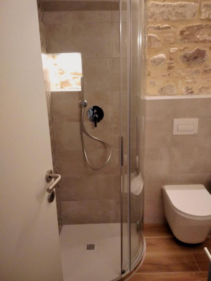 Il Giardino Di Laura Appartement Toscolano Maderno Buitenkant foto